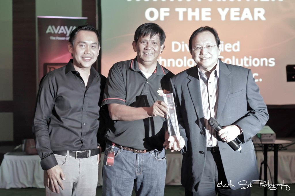  For the 6th year in a row, DTSI was recognized as the Avaya 2013 Business Partner of the Year. DTSI Chief Financial Officer, Ernesto D. Manansala (right ) receives this year’s  award from Avaya Managing Director (ASEAN) Chong-Win Lee (left) and Avaya Senior Country Manager Edgar Doctolero (center) during the Avaya Business Partner Kick Off FY2014.