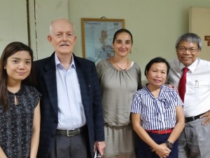 From left: Karen Trisha Compañero, Professional Support Specialist, NetSuite; Robert Sears, Founder & Finance Director, American Chamber Foundation Philippines; Peggy Duvette, Director of Social Impact, NetSuite.org; Lily Balomaga, Fundraising Manager, American Chamber Foundation Philippines; Jun Salipsip, Executive Director, American Chamber Foundation Philippines. 