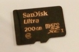 Sandisk 200GB Ultra microSDXC UHS-I card, Premium Edition