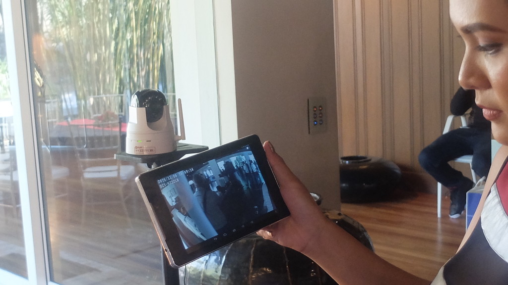 The Fam Cam is essentially a home monitoring camera that transmits live footage to mobile devices, using a PLDT Home (DSL or Fibr) connection. PHOTO: MELBA BERNAD